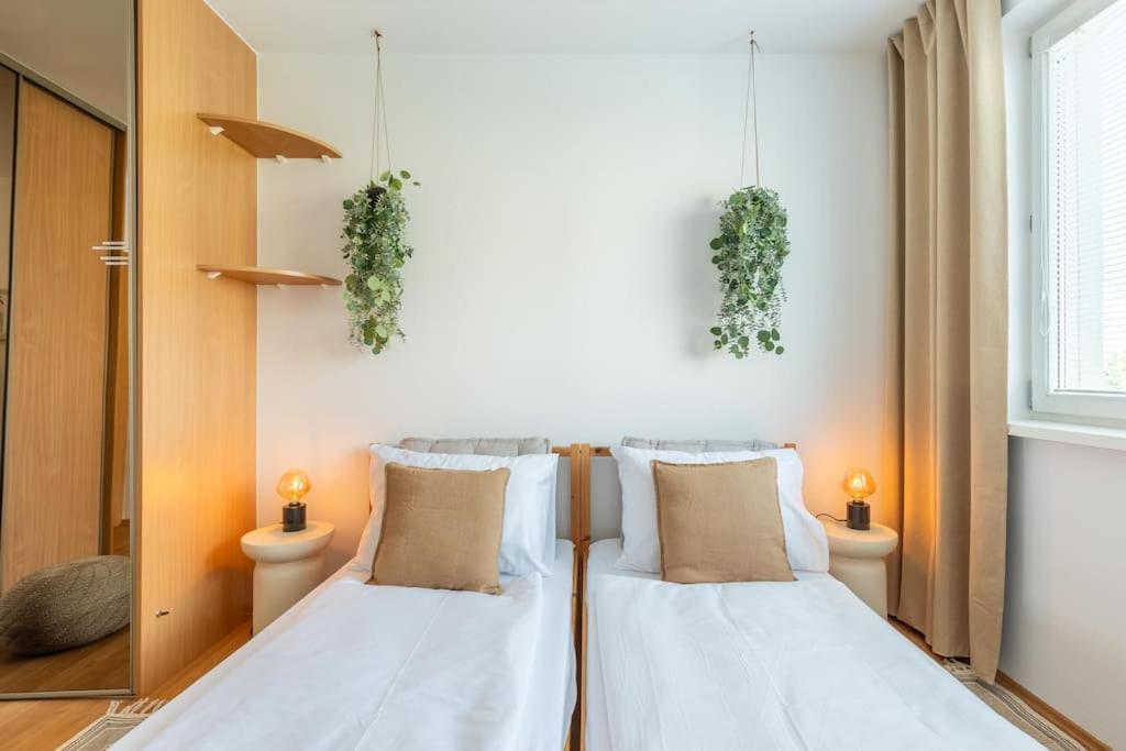 Duna Retreat: City Serenity Bratislava Exterior photo