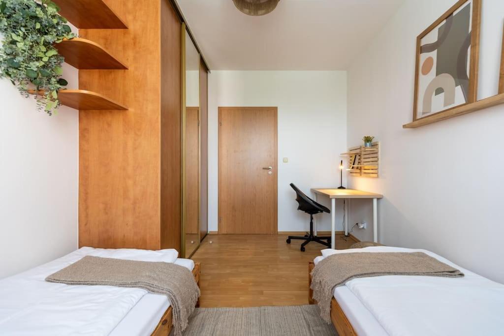 Duna Retreat: City Serenity Bratislava Exterior photo